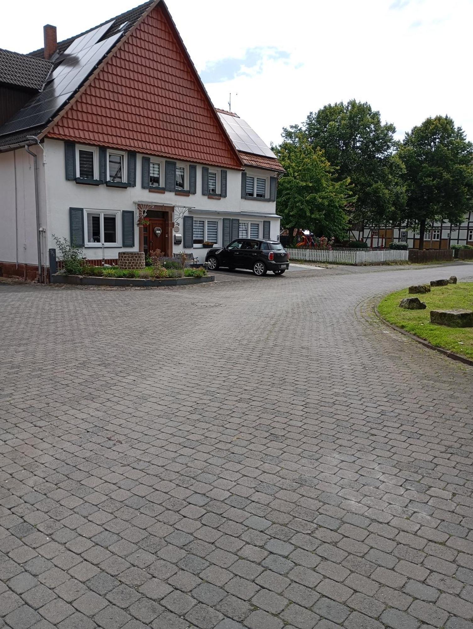 Zimmerflair Waldecker Land Volkmarsen Exterior foto